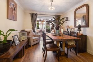 Dining room- click for photo gallery